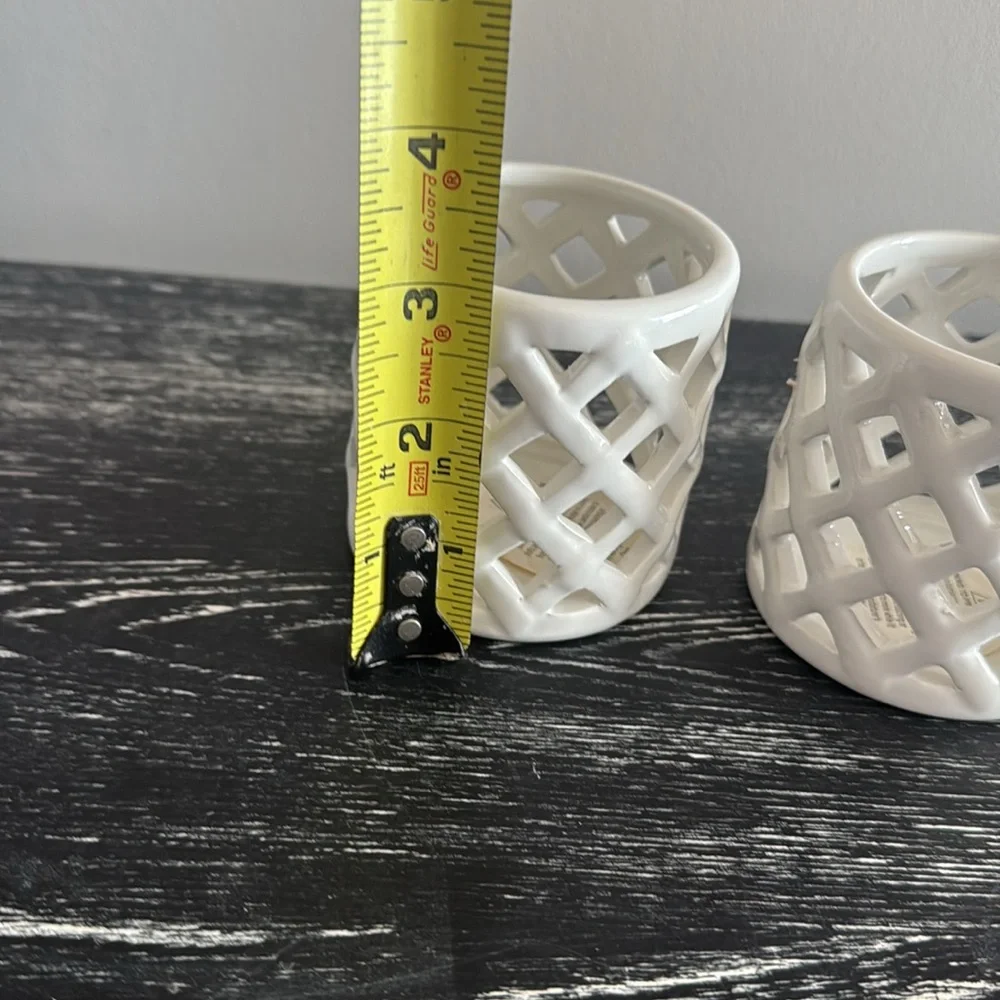 Sur la table basket weave votive holder set of 2